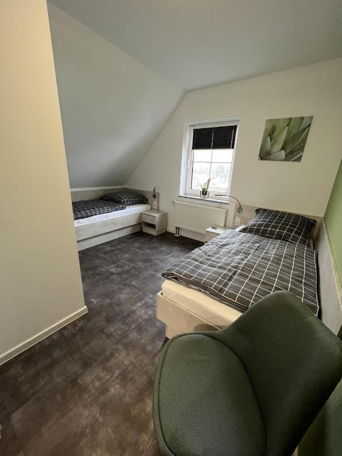 Pension Am Stadtrand Zerbst Екстер'єр фото